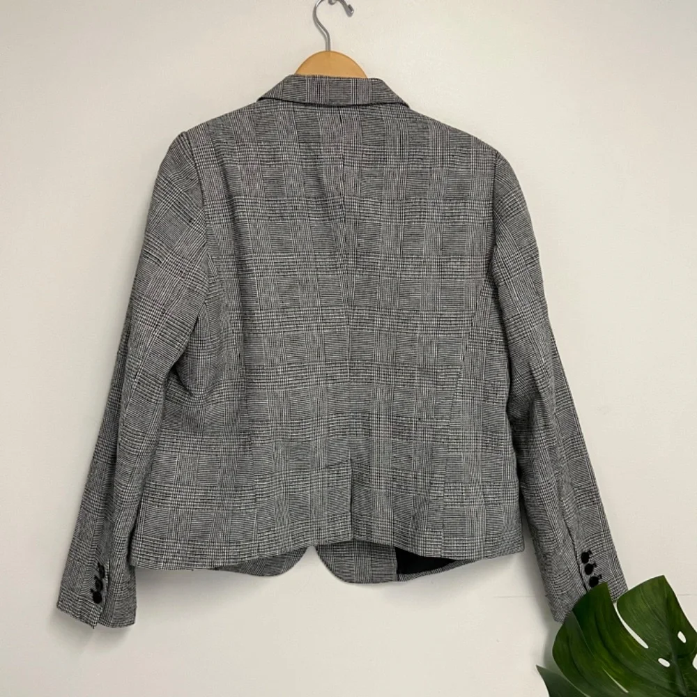 city chic plaid blazer - Picture 5 of 5
